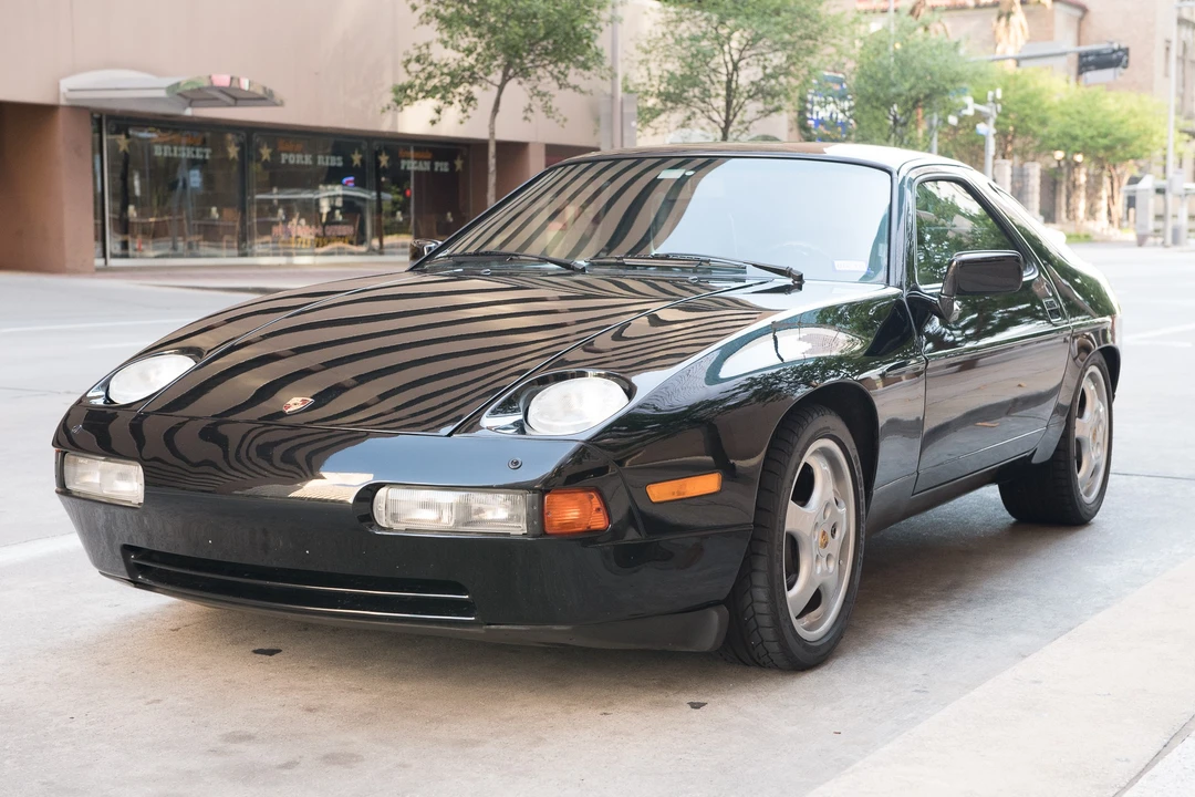 1987 Porsche 928 S4 - Image 12 of 31