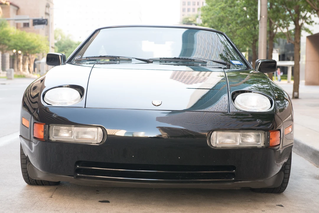 1987 Porsche 928 S4 - Image 13 of 31
