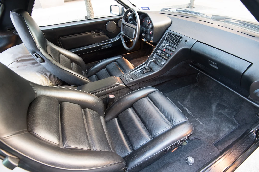 1987 Porsche 928 S4 - Image 19 of 31