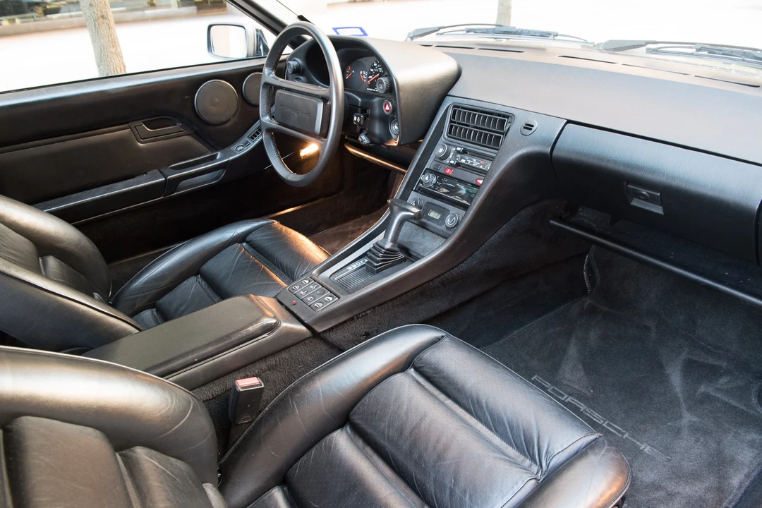 1987 Porsche 928 S4 - Image 20 of 31