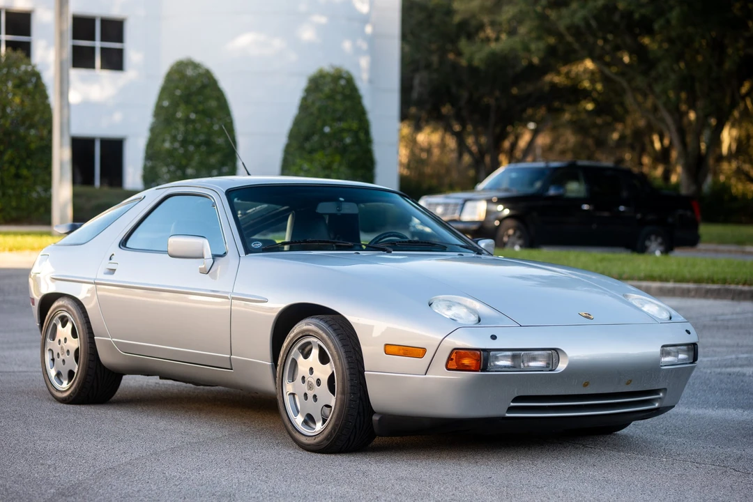 1989 Porsche 928 GT - Image 5 of 31