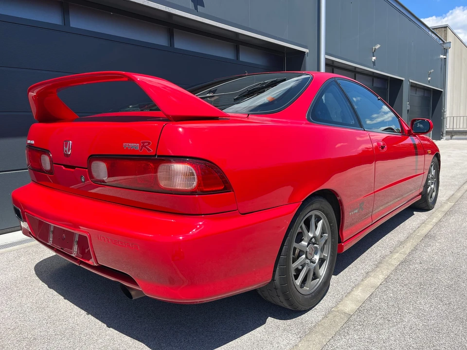1999 Acura Integra Type R 3rd Gen - Image 15 of 31