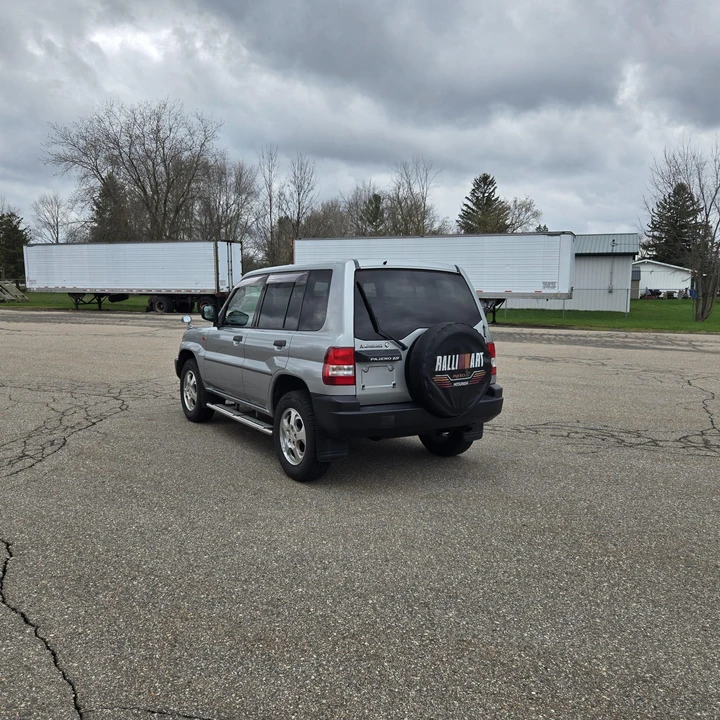 2000 Mitsubishi Pajero/Montero - Image 7 of 31