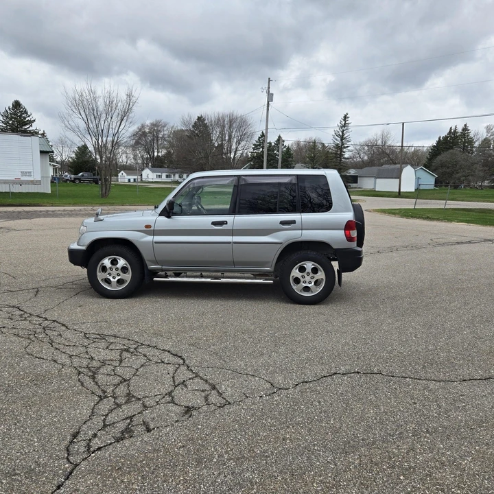 2000 Mitsubishi Pajero/Montero - Image 5 of 31