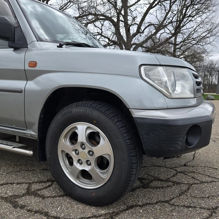 2000 Mitsubishi Pajero/Montero - Image 27 of 31