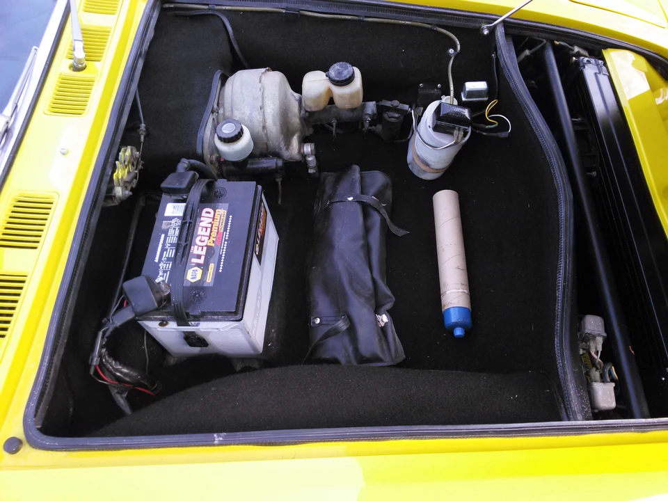 1972 DeTomaso Pantera - Image 14 of 31