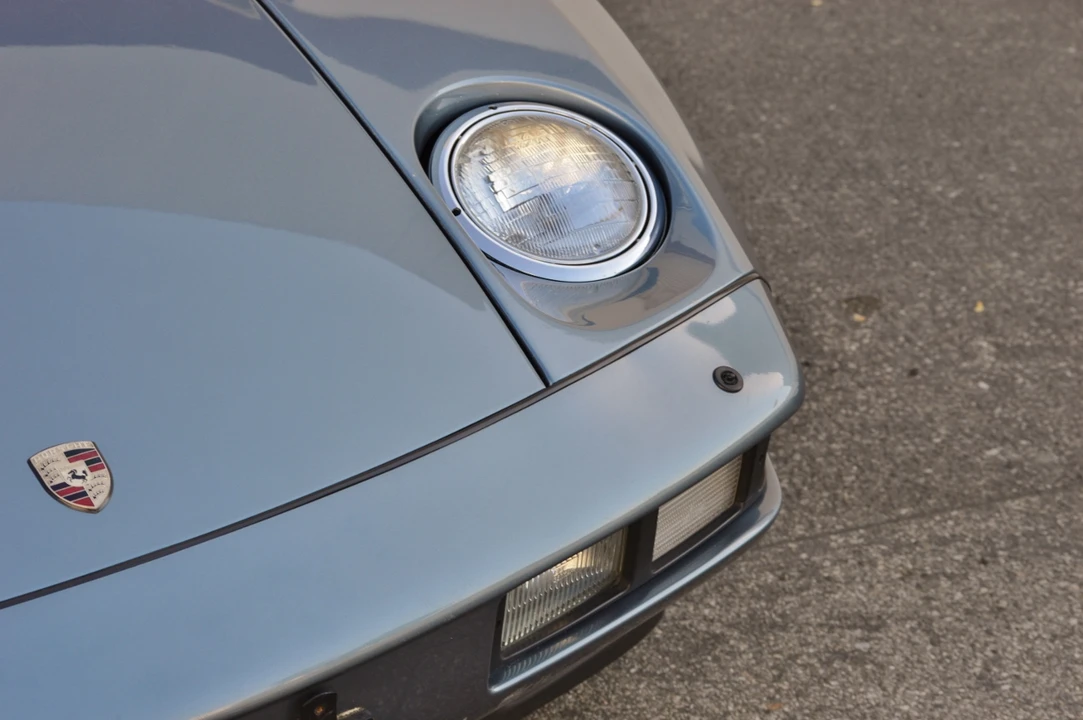 1983 Porsche 928 S - Image 12 of 31