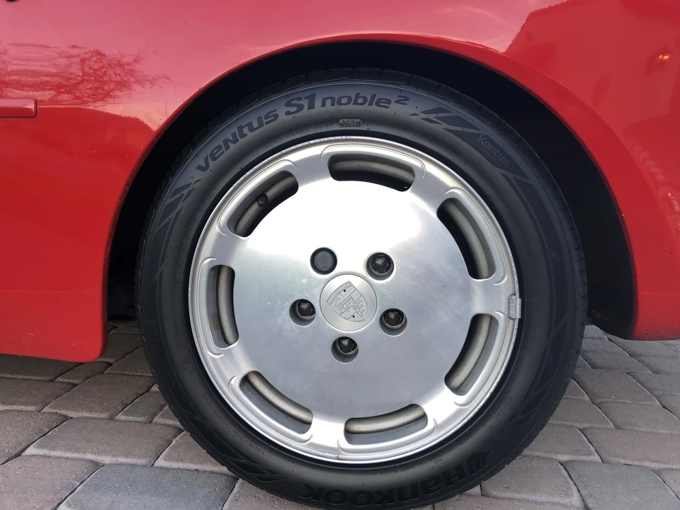1987 Porsche 944 S - Image 19 of 31