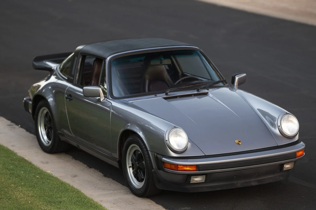 1988 Porsche 911 Carrera 3.2 - Image 3 of 31