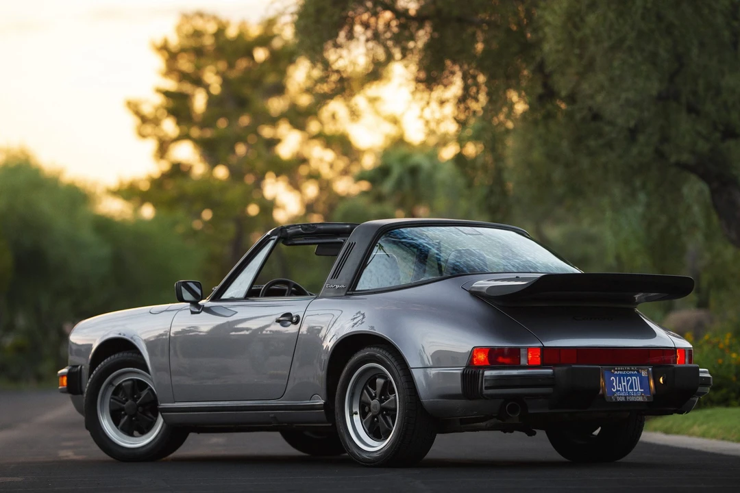 1988 Porsche 911 Carrera 3.2 - Image 12 of 31