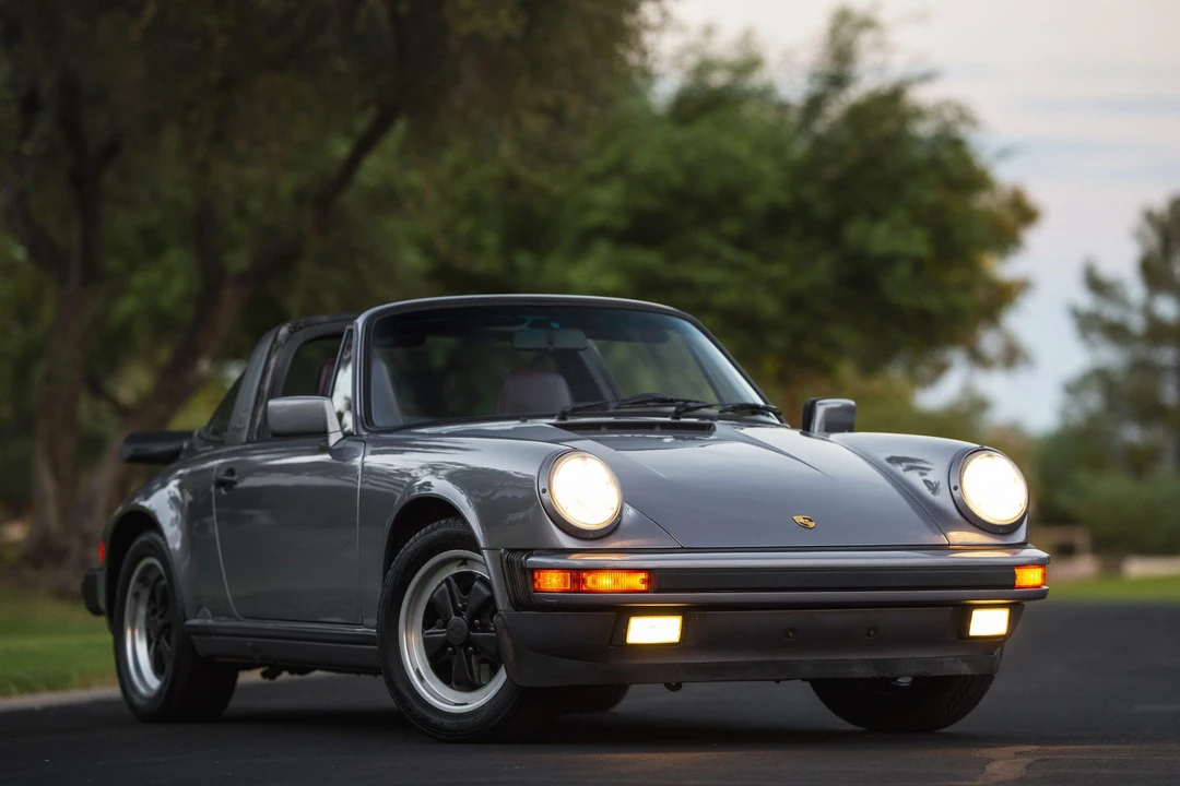 1988 Porsche 911 Carrera 3.2 - Image 4 of 31