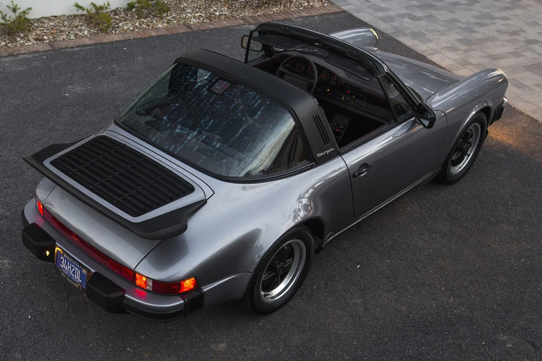 1988 Porsche 911 Carrera 3.2 - Image 21 of 31