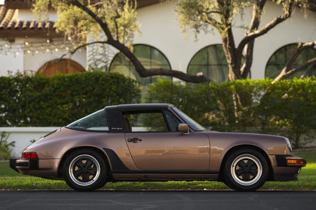 1988 Porsche 911 Carrera 3.2 - Image 23 of 31