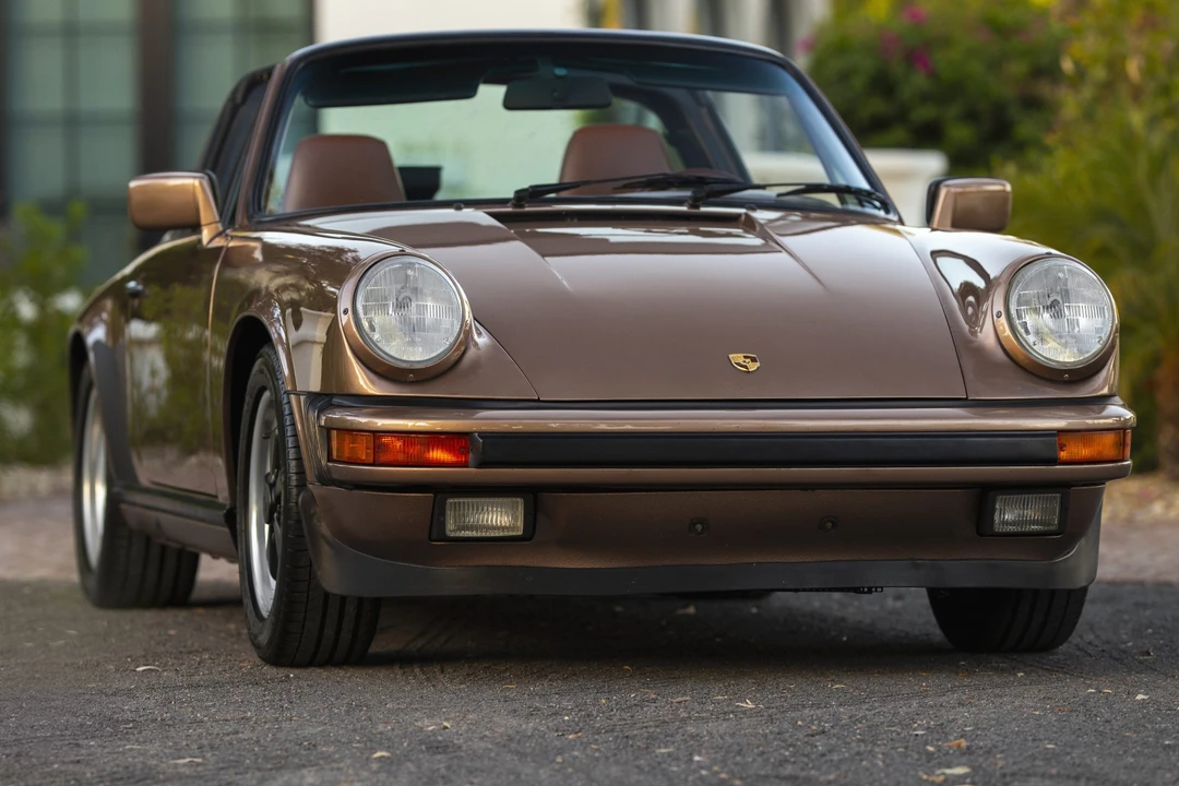 1988 Porsche 911 Carrera 3.2 - Image 5 of 31