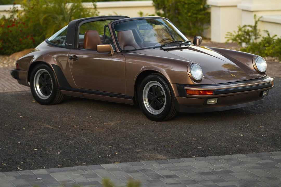 1988 Porsche 911 Carrera 3.2 - Image 3 of 31