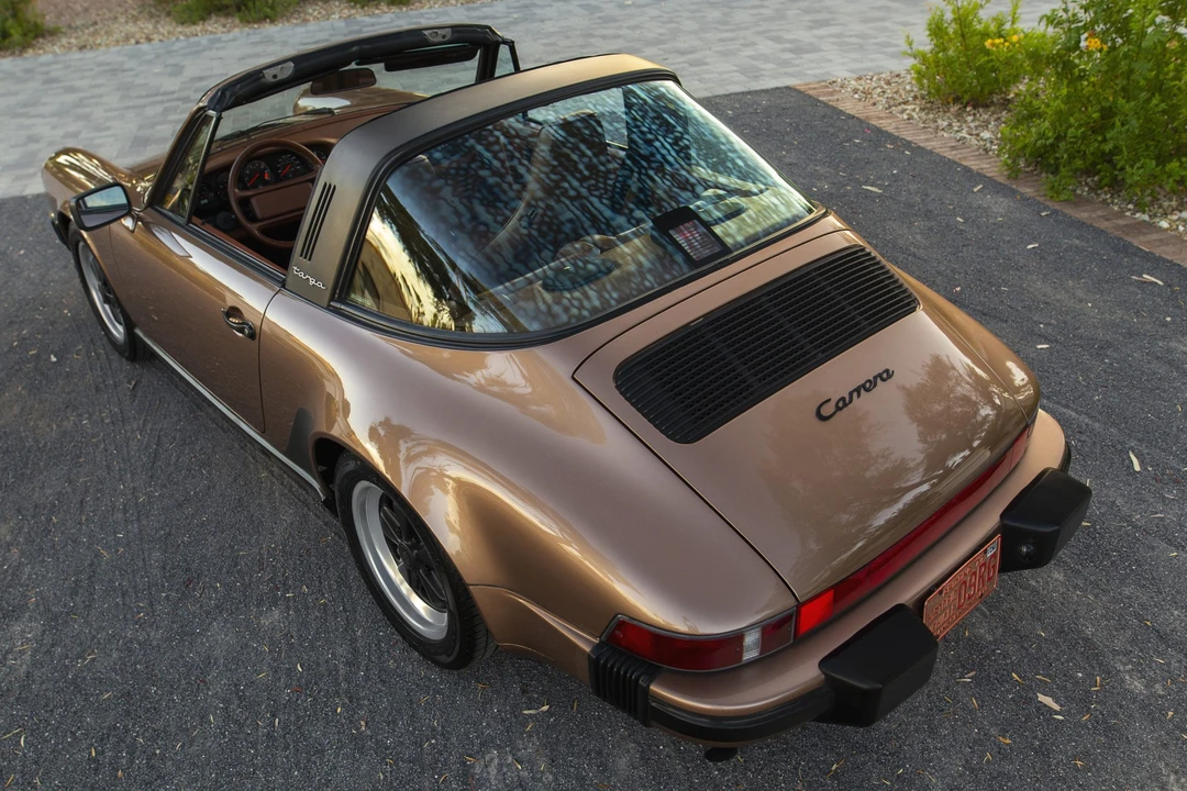 1988 Porsche 911 Carrera 3.2 - Image 27 of 31