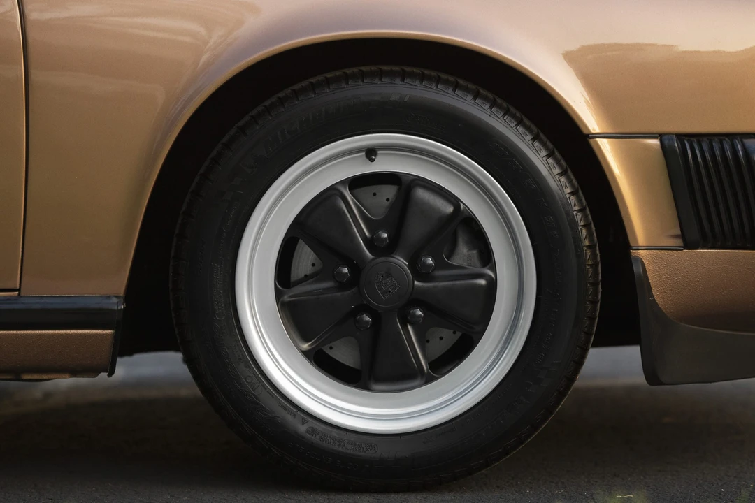 1988 Porsche 911 Carrera 3.2 - Image 31 of 31