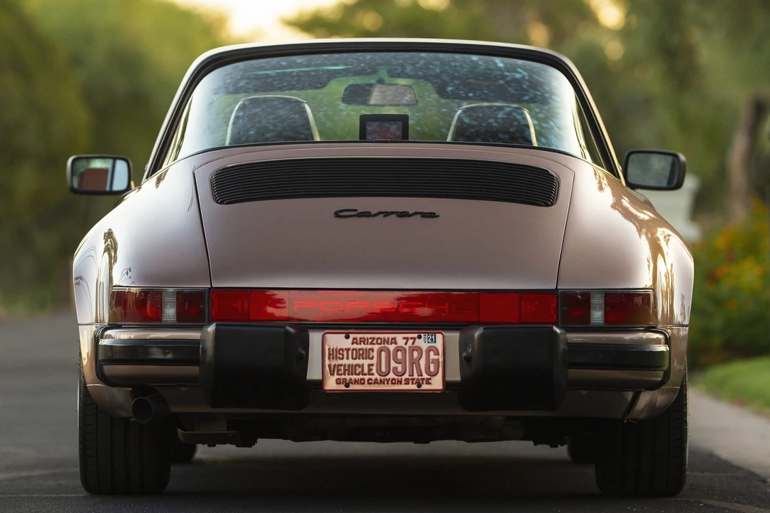1988 Porsche 911 Carrera 3.2 - Image 18 of 31