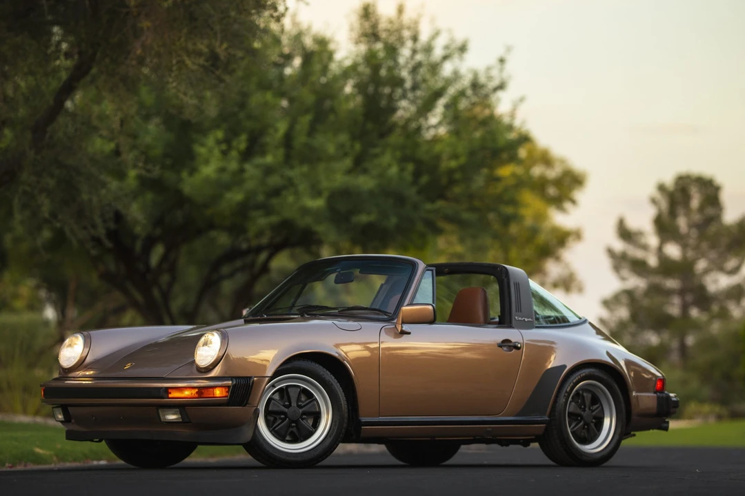 1988 Porsche 911 Carrera 3.2 - Image 11 of 31