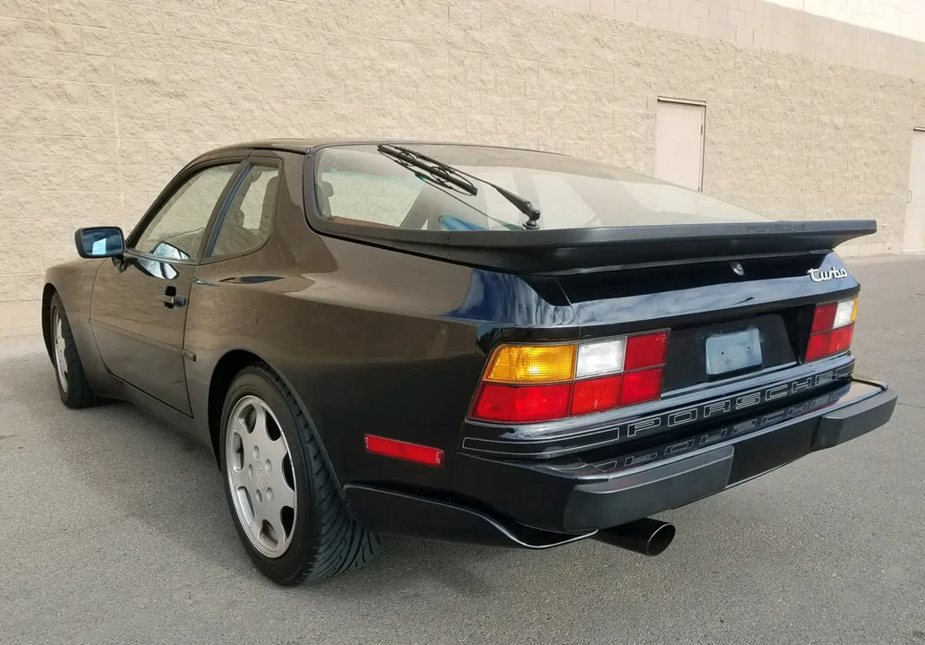 1989 Porsche 944 Turbo - Image 6 of 6