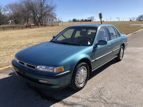 1991 Honda Accord 4th Gen - Image 3 of 31