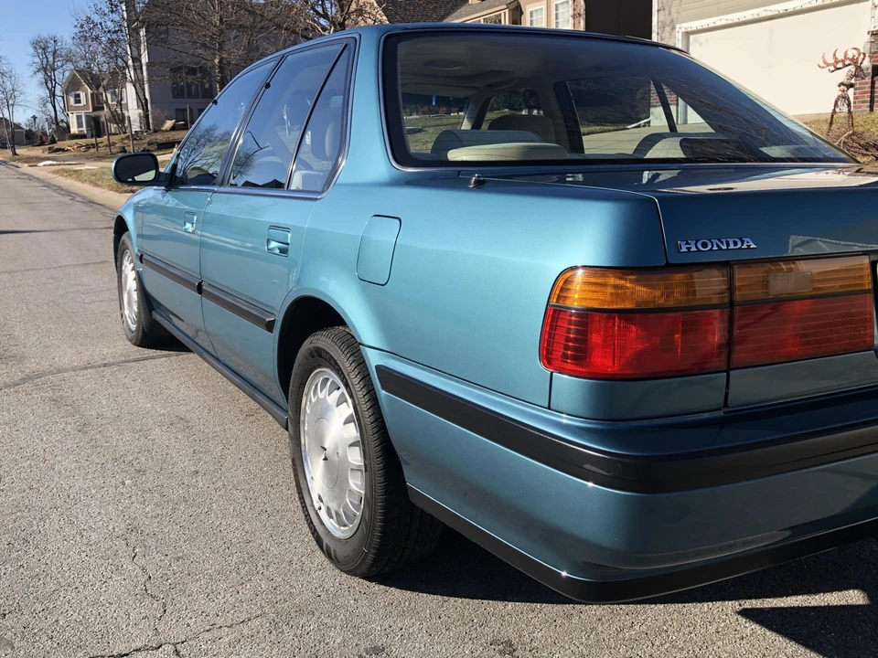 1991 Honda Accord 4th Gen - Image 7 of 31