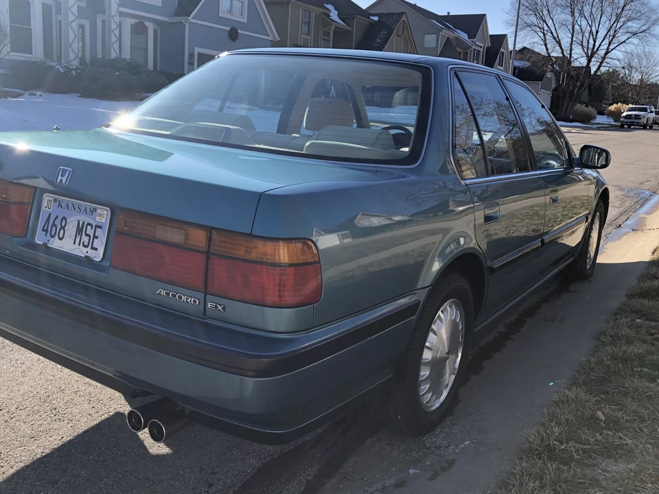 1991 Honda Accord 4th Gen - Image 10 of 31