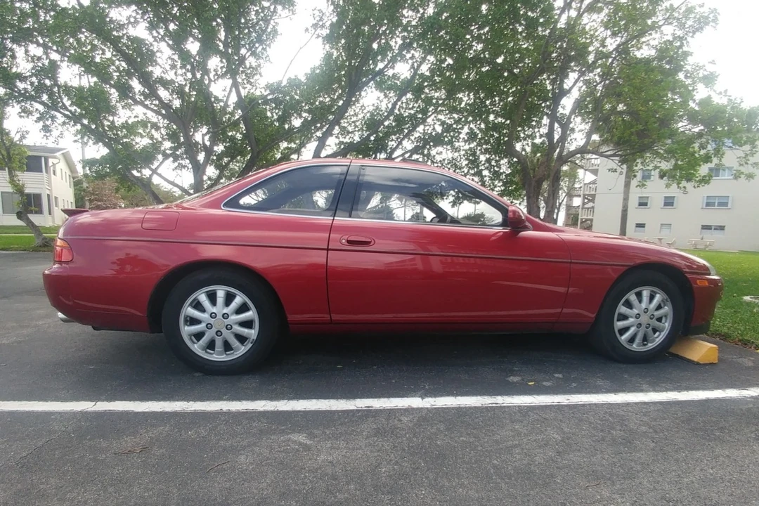 1992 Lexus SC400 - Image 13 of 31