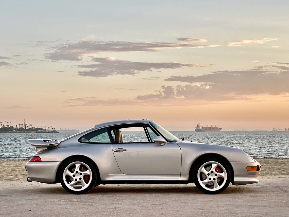1997 Porsche 993 Carrera 4S - Image 15 of 31