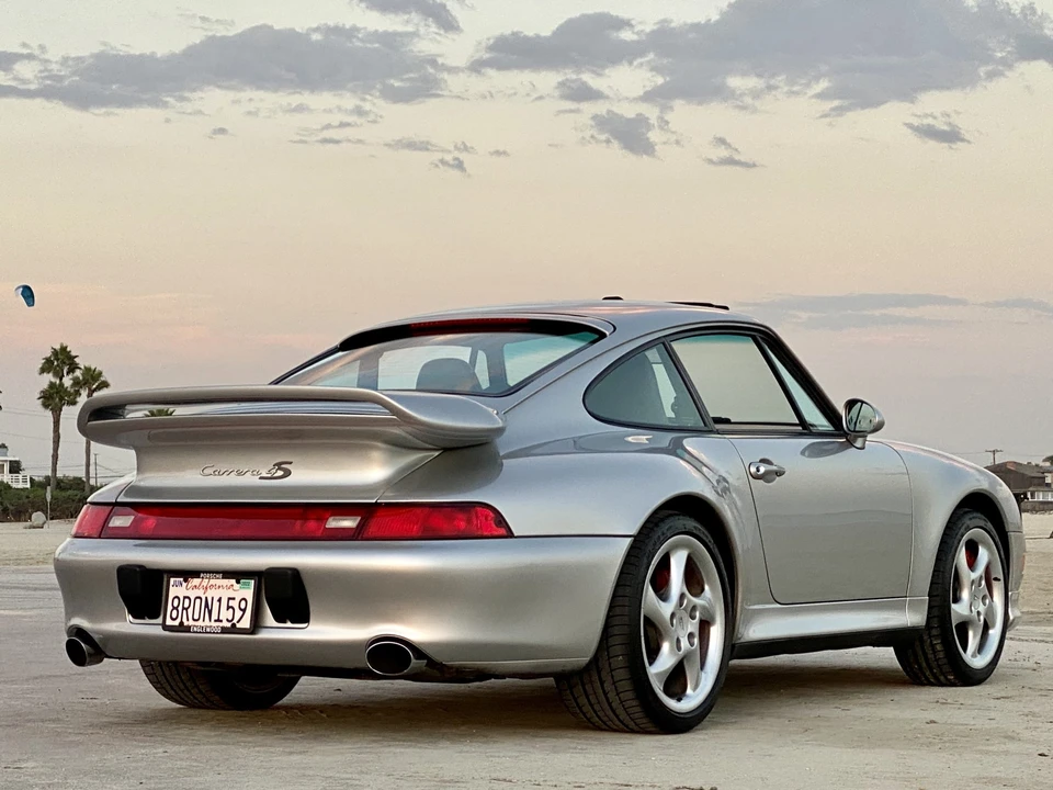 1997 Porsche 993 Carrera 4S - Image 11 of 31