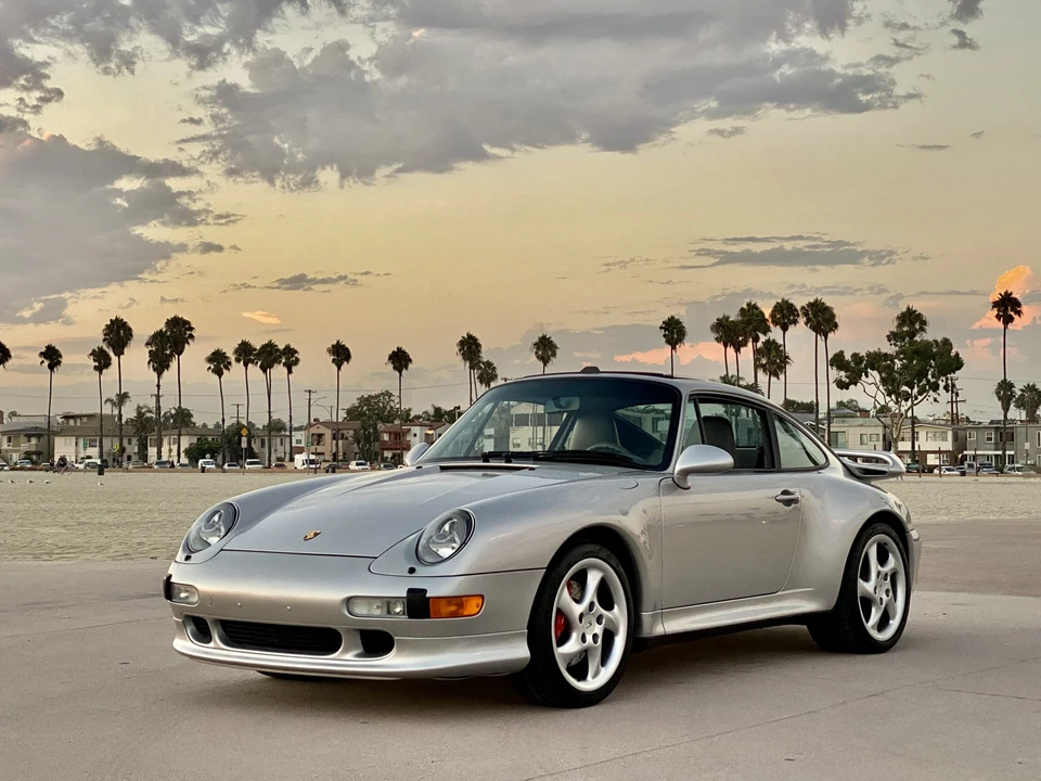 1997 Porsche 993 Carrera 4S - Image 6 of 31