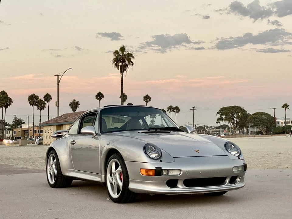 1997 Porsche 993 Carrera 4S - Image 20 of 31