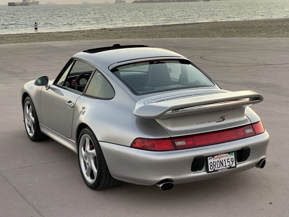 1997 Porsche 993 Carrera 4S - Image 9 of 31