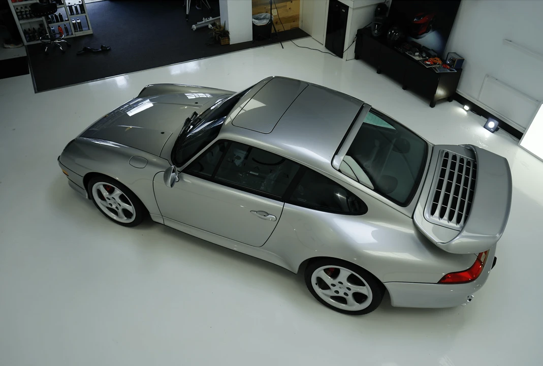 1997 Porsche 993 Carrera 4S - Image 27 of 31