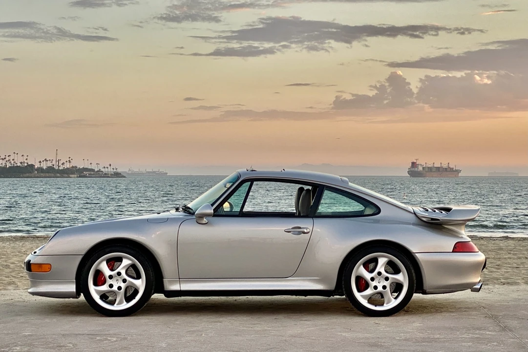 1997 Porsche 993 Carrera 4S - Image 3 of 31