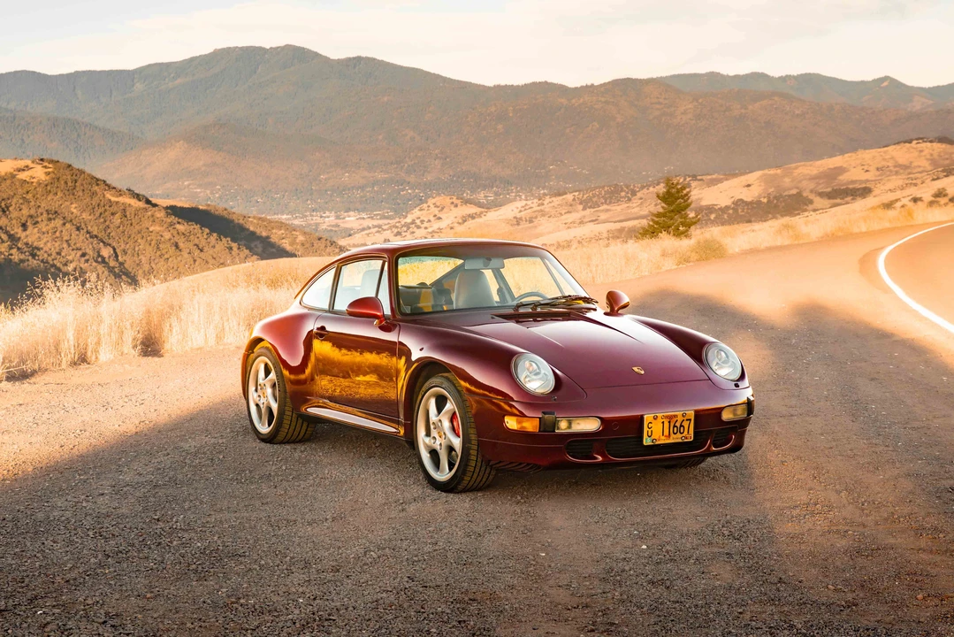 1997 Porsche 993 Carrera 4S - Image 16 of 31