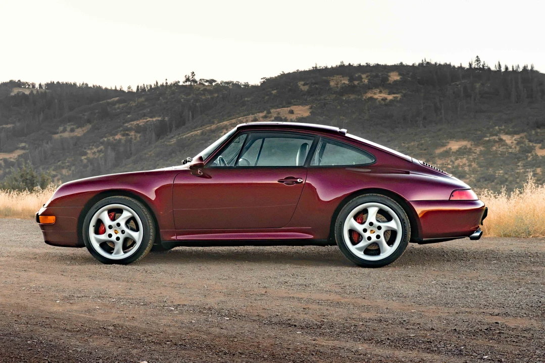 1997 Porsche 993 Carrera 4S - Image 13 of 31