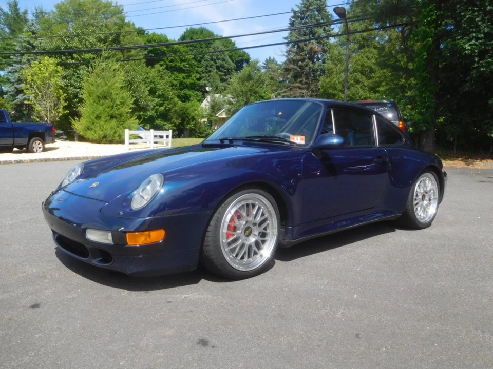 1998 Porsche 993 Carrera - Image 1 of 31