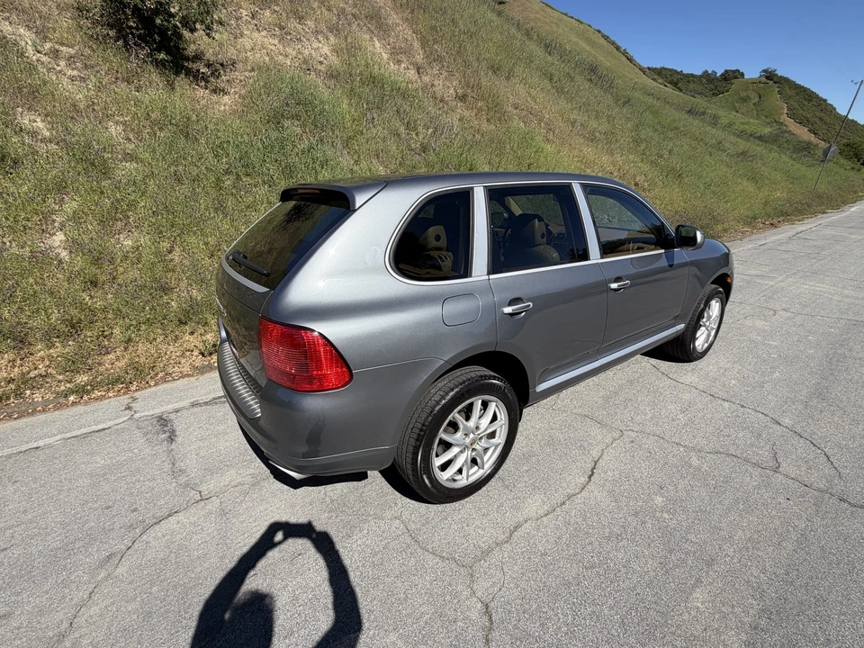 2006 Porsche 955/957 Cayenne S - Image 10 of 31