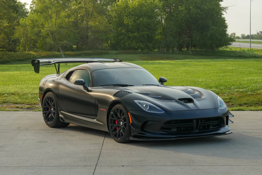 2017 Dodge Viper ACR 5th Gen - Image 8 of 31