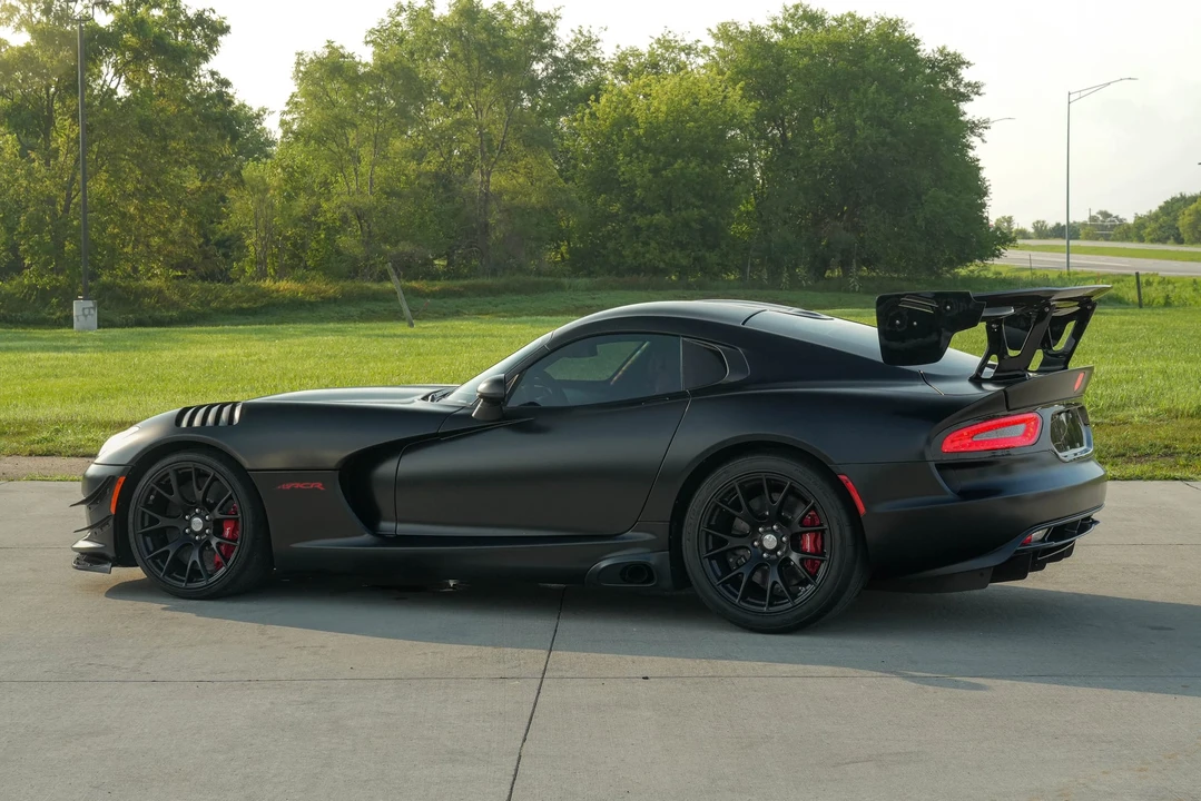 2017 Dodge Viper ACR 5th Gen - Image 19 of 31