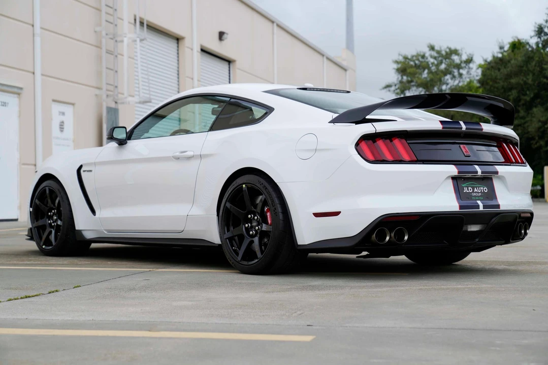 2019 Ford S550 Shelby Mustang GT350R - Image 7 of 31