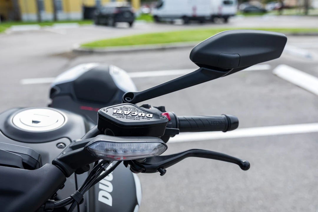 2026 Ducati Diavel - Image 15 of 31
