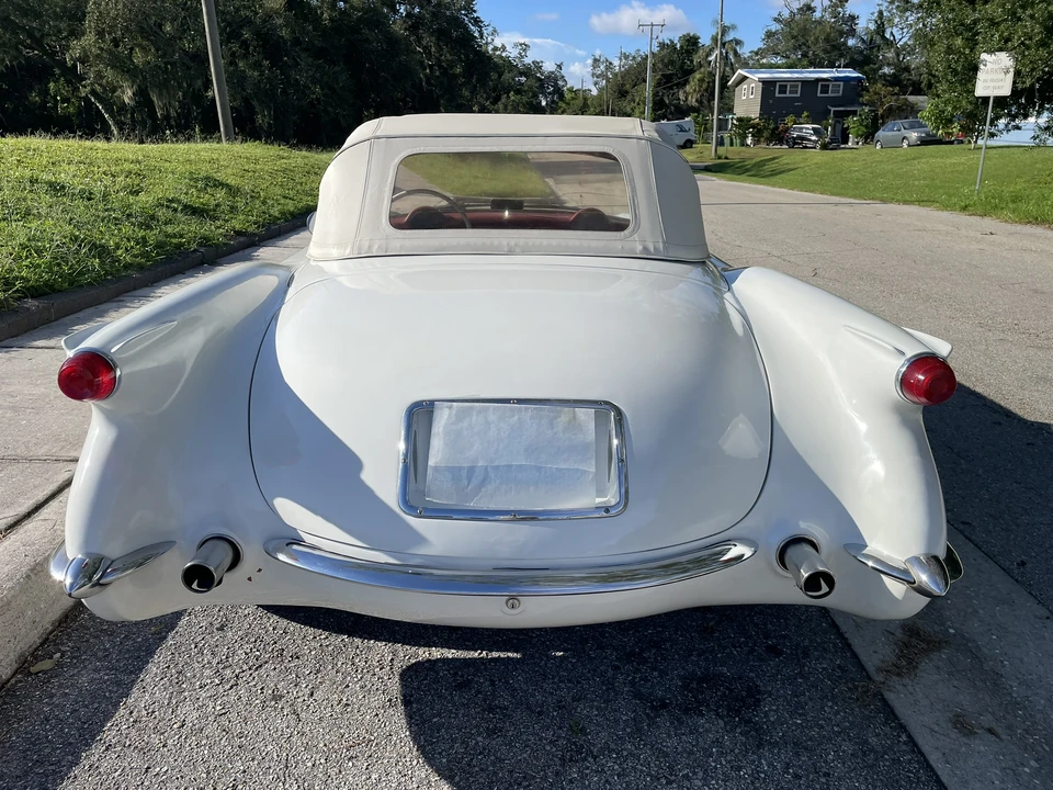 1954 Chevrolet Corvette C1 - Image 14 of 31