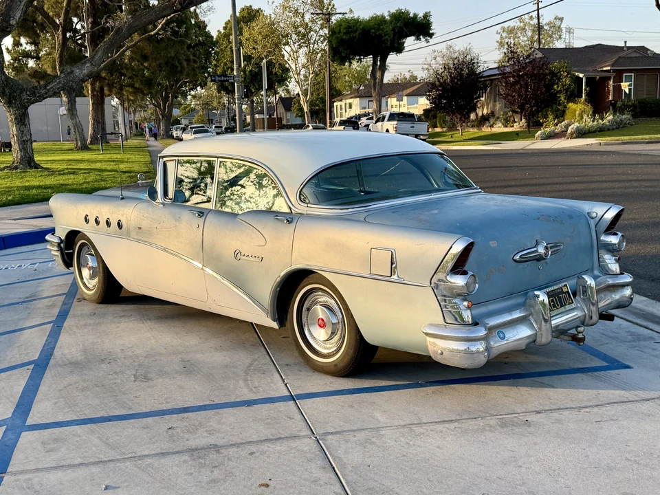 1955 Buick Century - Image 17 of 31