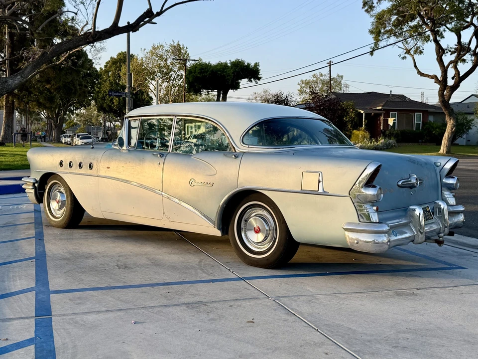 1955 Buick Century - Image 15 of 31