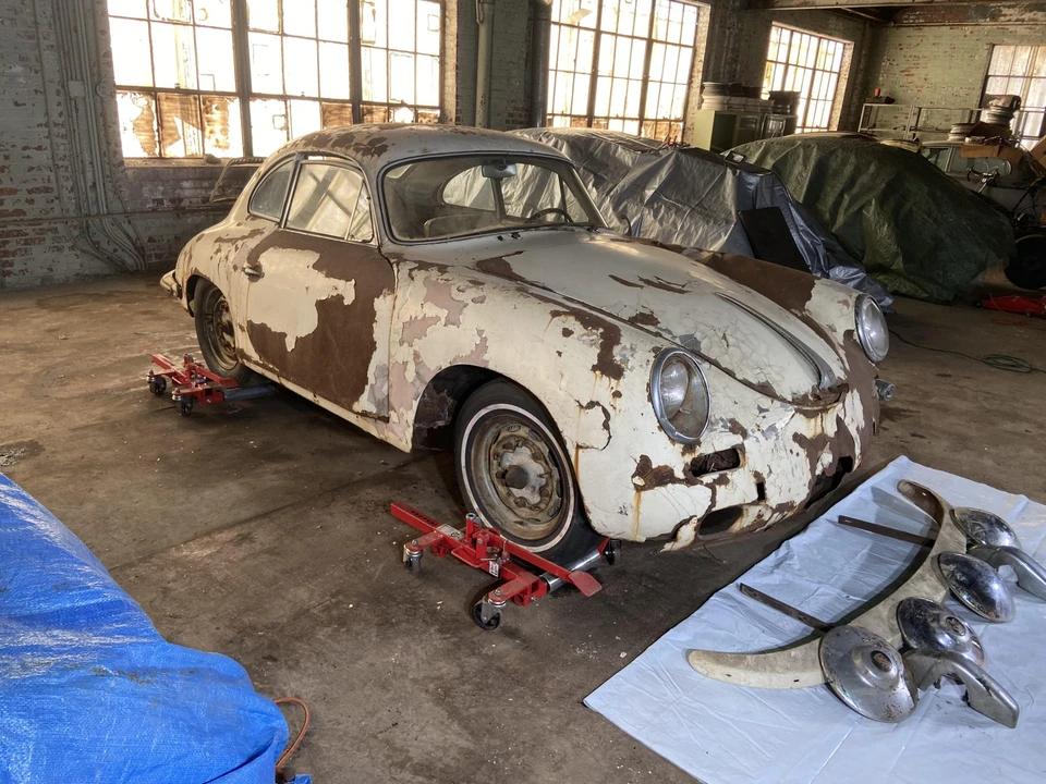 1960 Porsche 356 B - Image 2 of 31