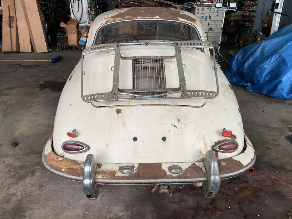 1960 Porsche 356 B - Image 7 of 31