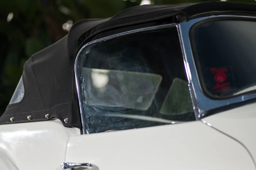 1962 Daimler SP250 - Image 31 of 31