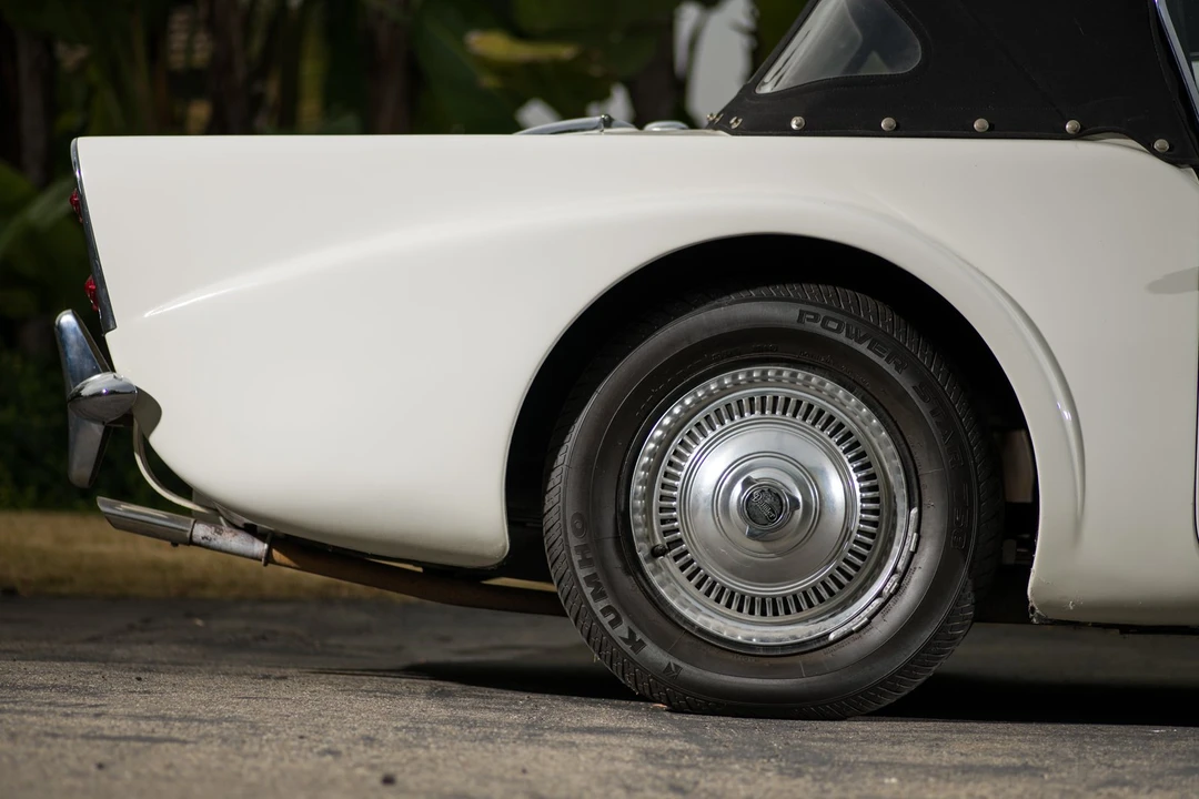 1962 Daimler SP250 - Image 15 of 31